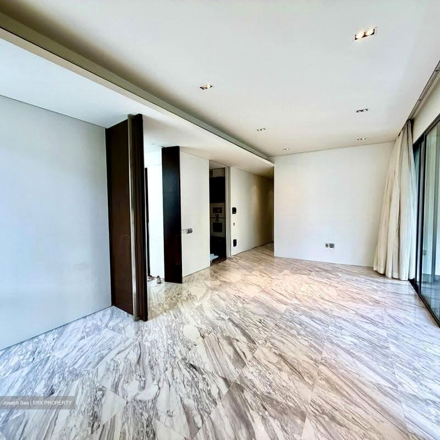 Sui Generis (D10), Condominium #632914291